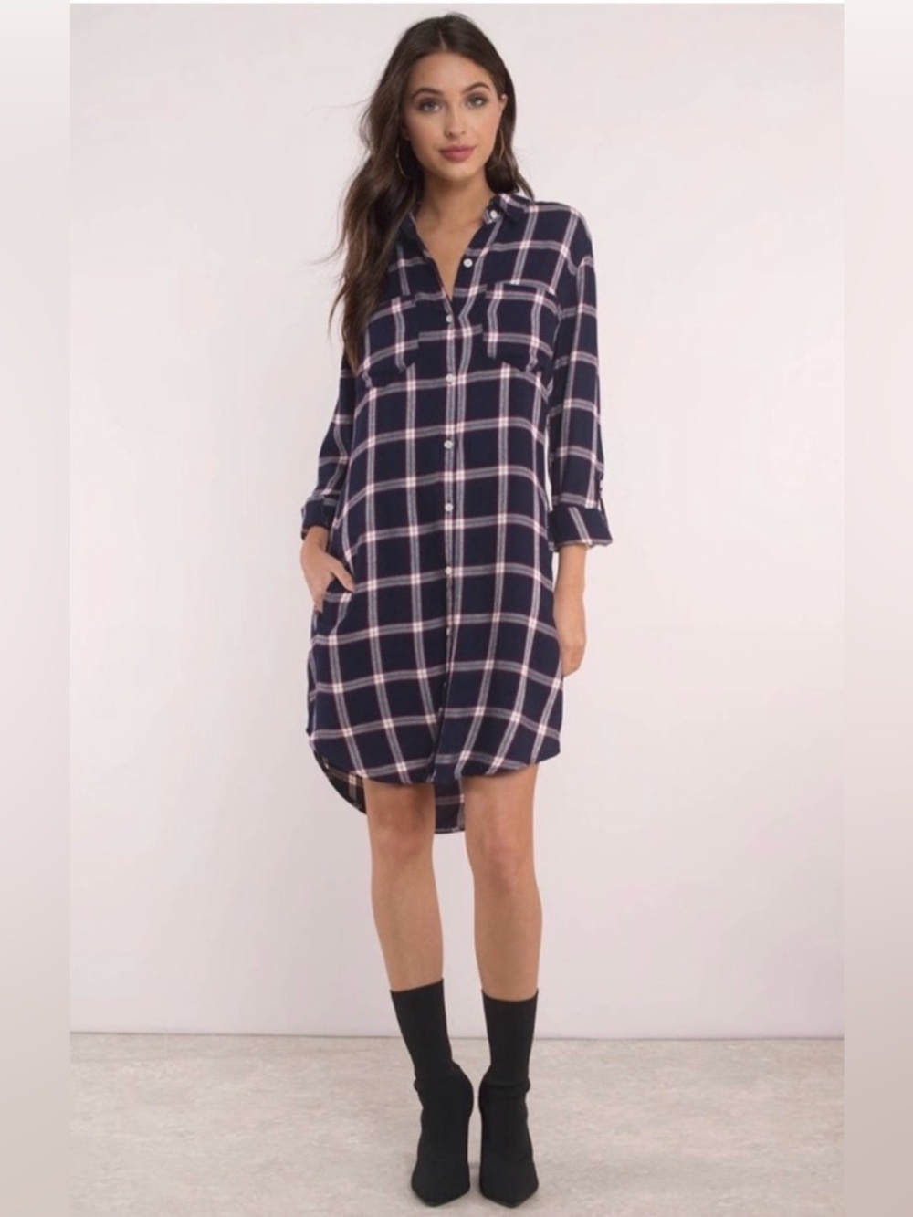 Thread & Supply Shirt Dress HANNAH
BUTTON DOWN Blue, White & Purple Plaid
Size M